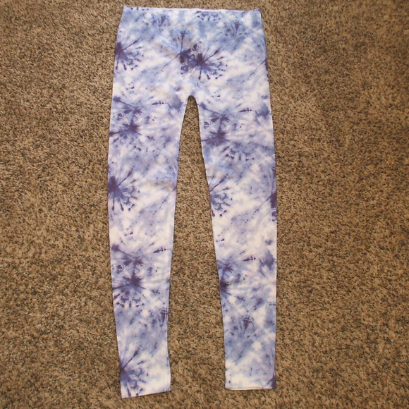 Wet Seal Pants - Blue Tie Dye Cropped Leggings Tights